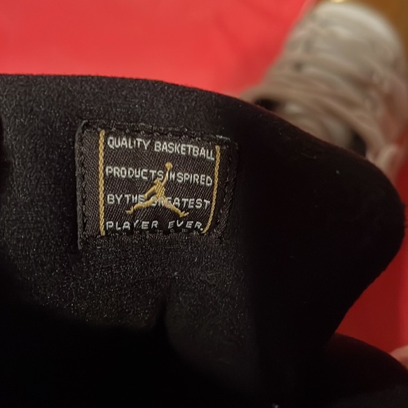 Jordan 11 Retro Low Closing Ceremony, size 10 - Picture 10 of 11